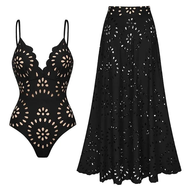 2-in-1 Beach Look: Sexy Bikini + Flowing Skirt – Turn Heads This Summer!